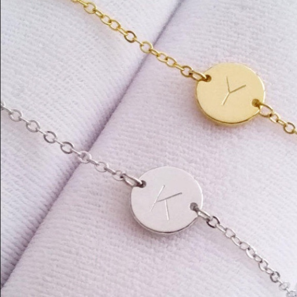 Minimalist Letter Initial Cute Pendant Bracelet - Picture 6 of 7